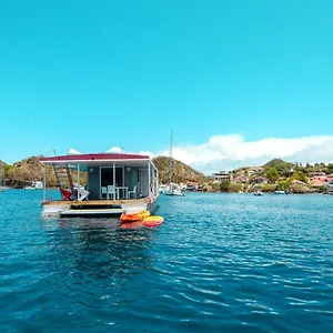 Aqualodge, Les Saintes, De Bateau-hôtel